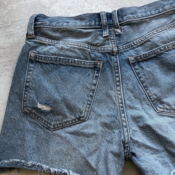 We The Free Button Fly Distresses Jean Shorts Size 27 - Picture 4 of 11